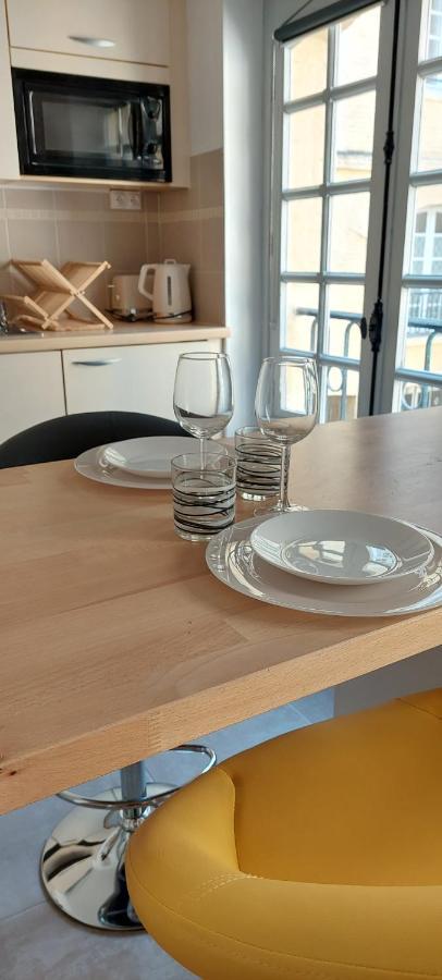Апартаменты Beau Studio Cosy Calme En Face Du Port Sur Le Quai Дьепп Экстерьер фото